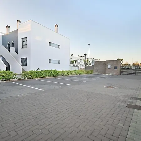 New Flat, With Roof Terase&pool Apartment *